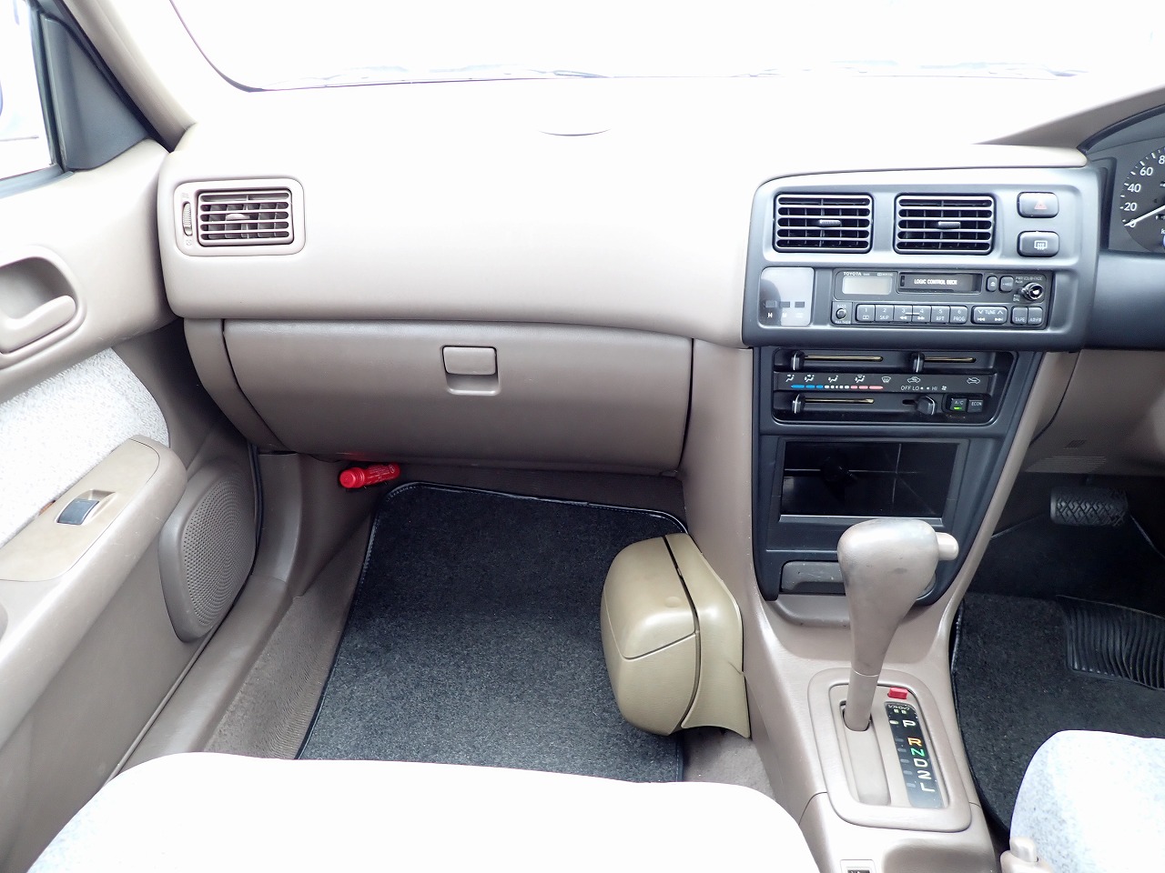 TOYOTA SPRINTER