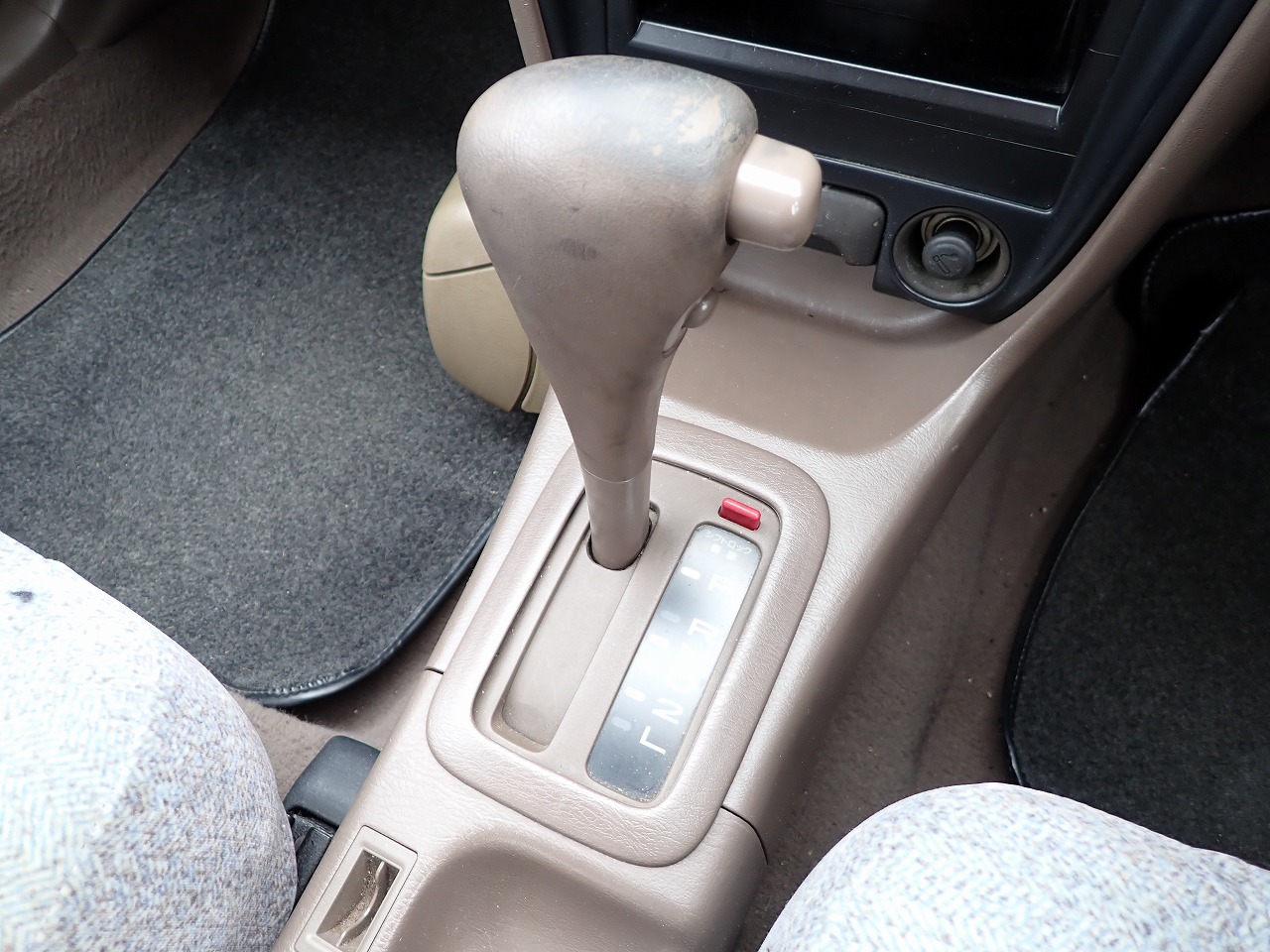 TOYOTA SPRINTER