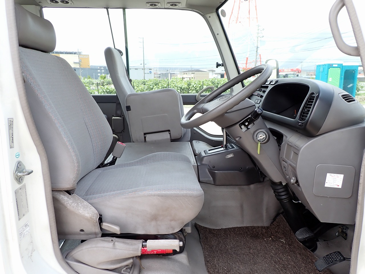 TOYOTA Coaster