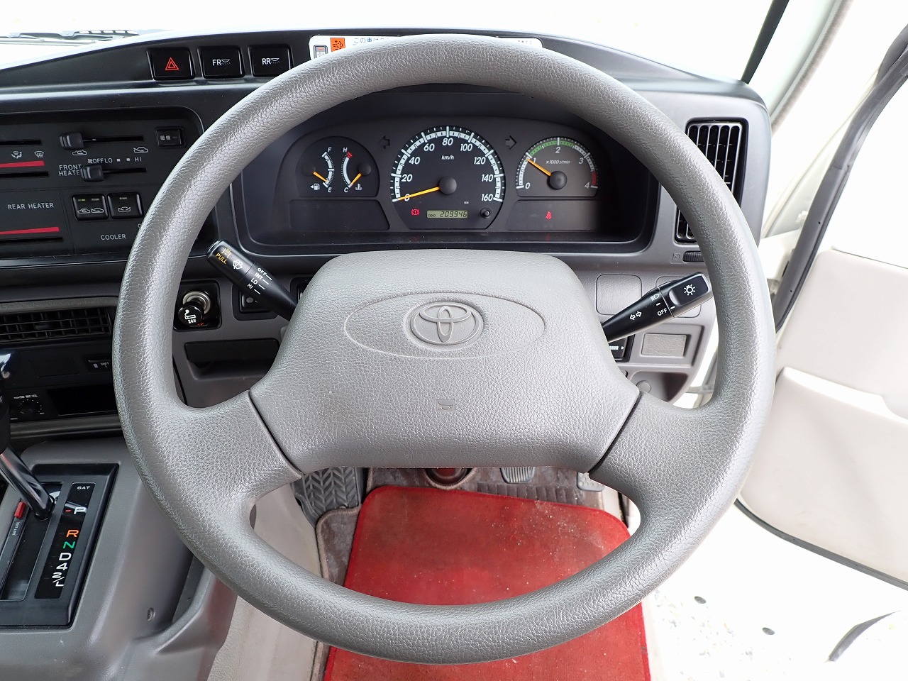 TOYOTA Coaster