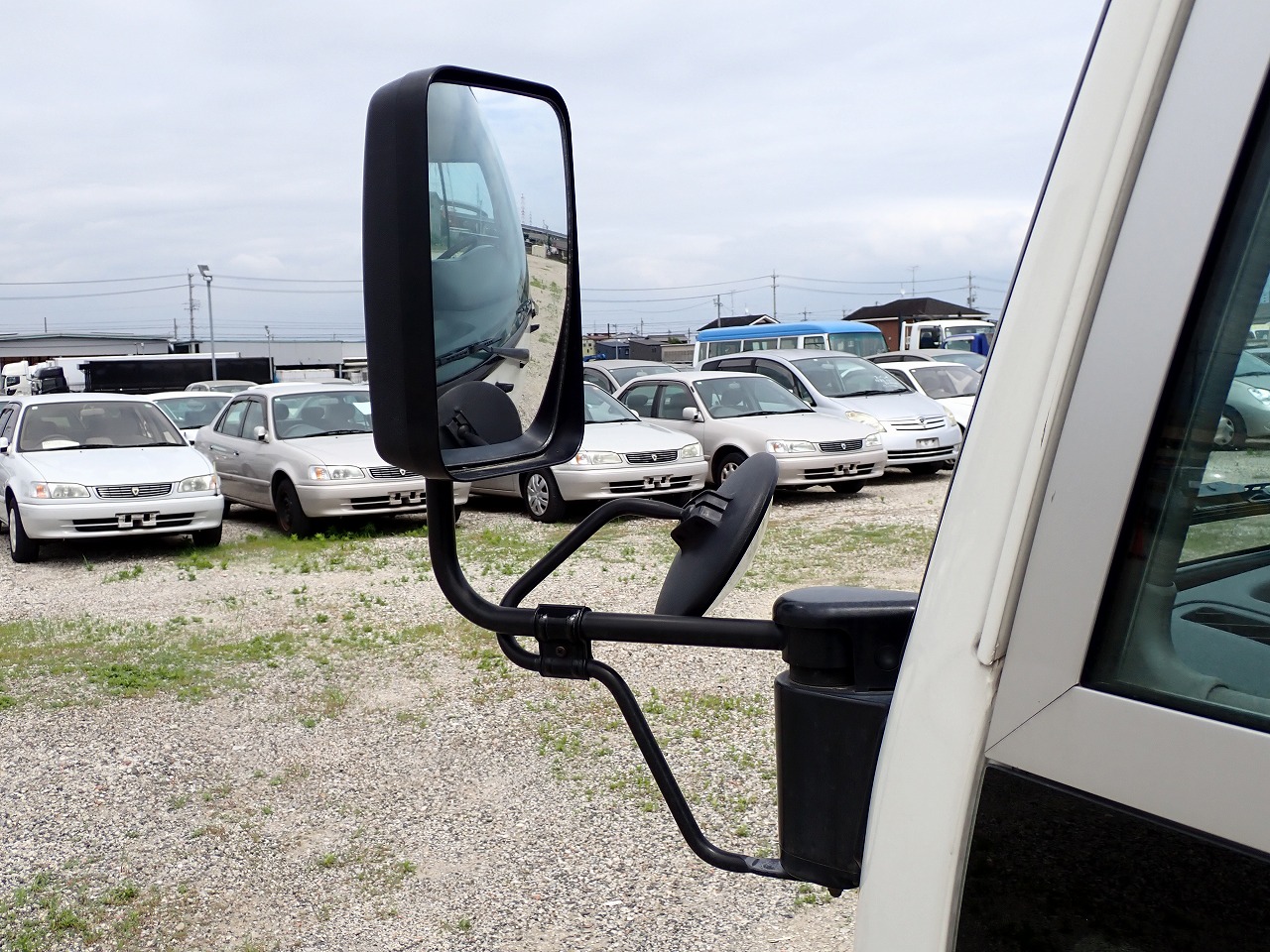 TOYOTA Coaster