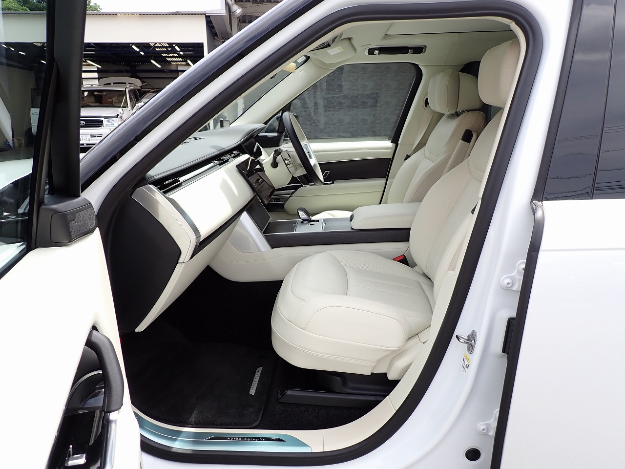 LAND ROVER RANGE ROVER