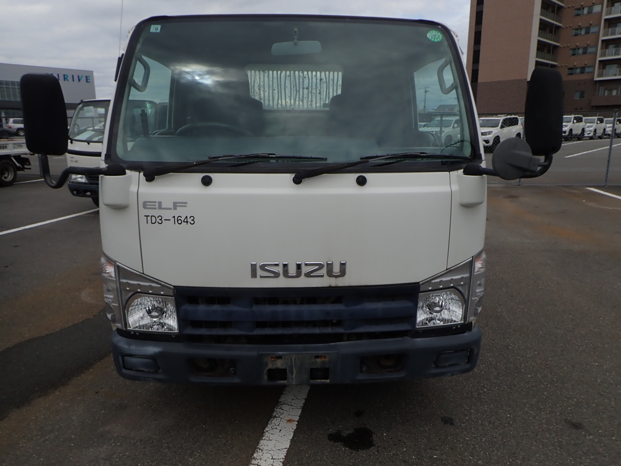 ISUZU Elf Truck