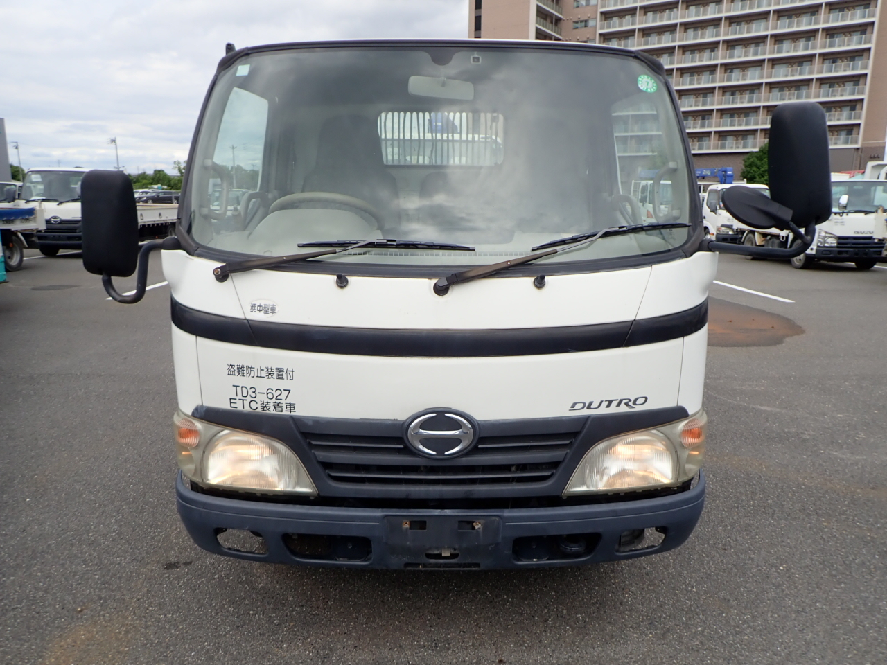 HINO Dutro