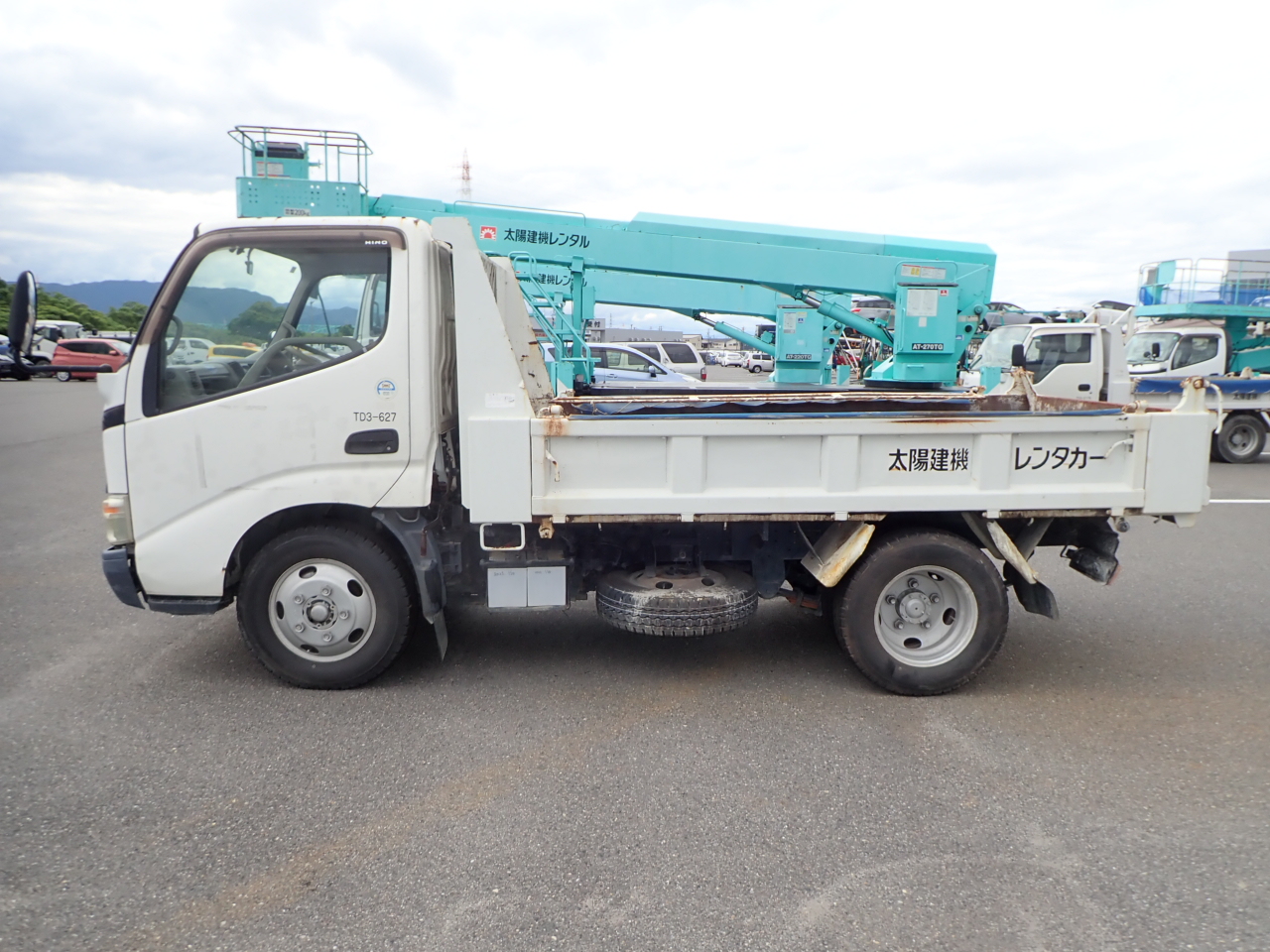 HINO Dutro