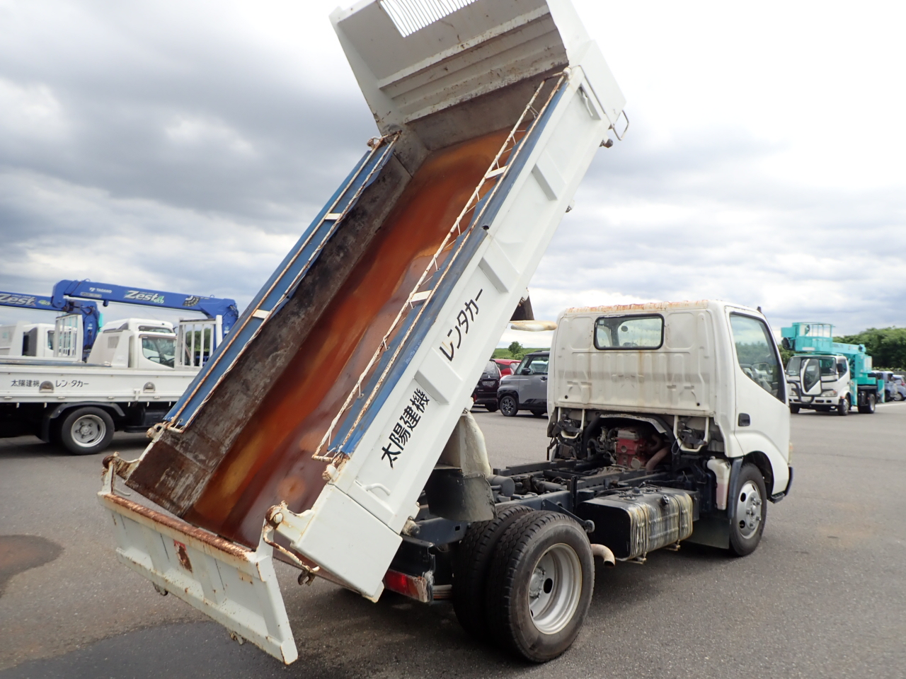 HINO Dutro