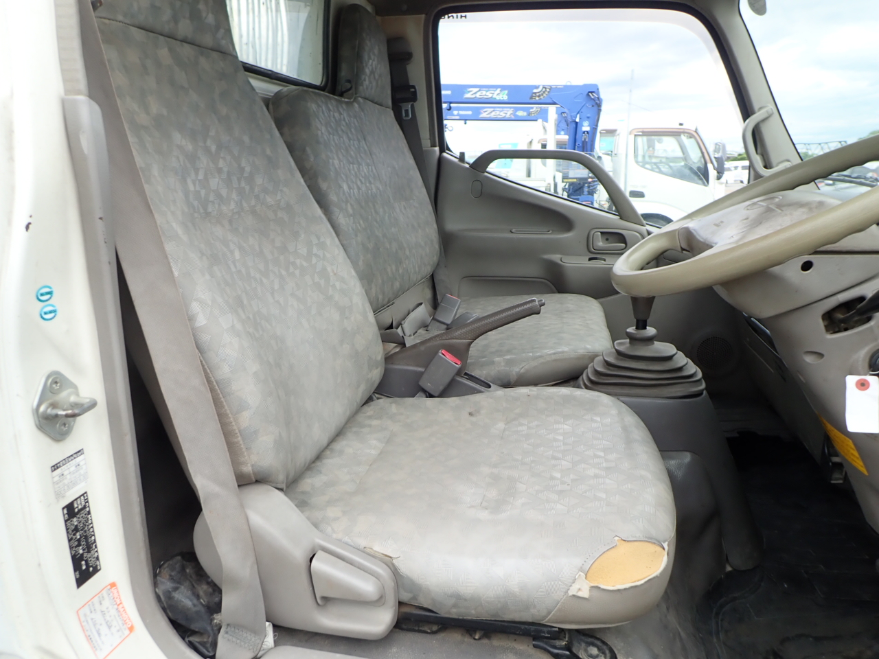 HINO Dutro