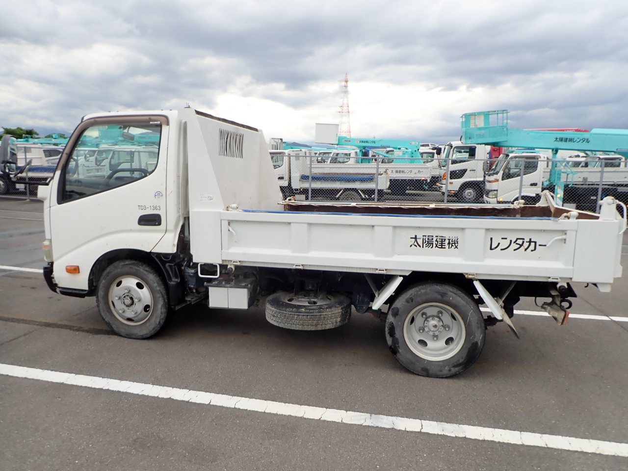 HINO Dutro