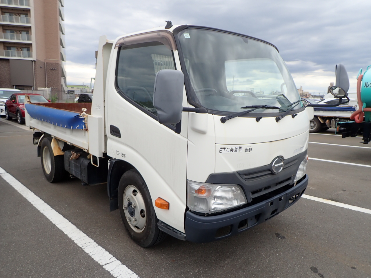HINO Dutro