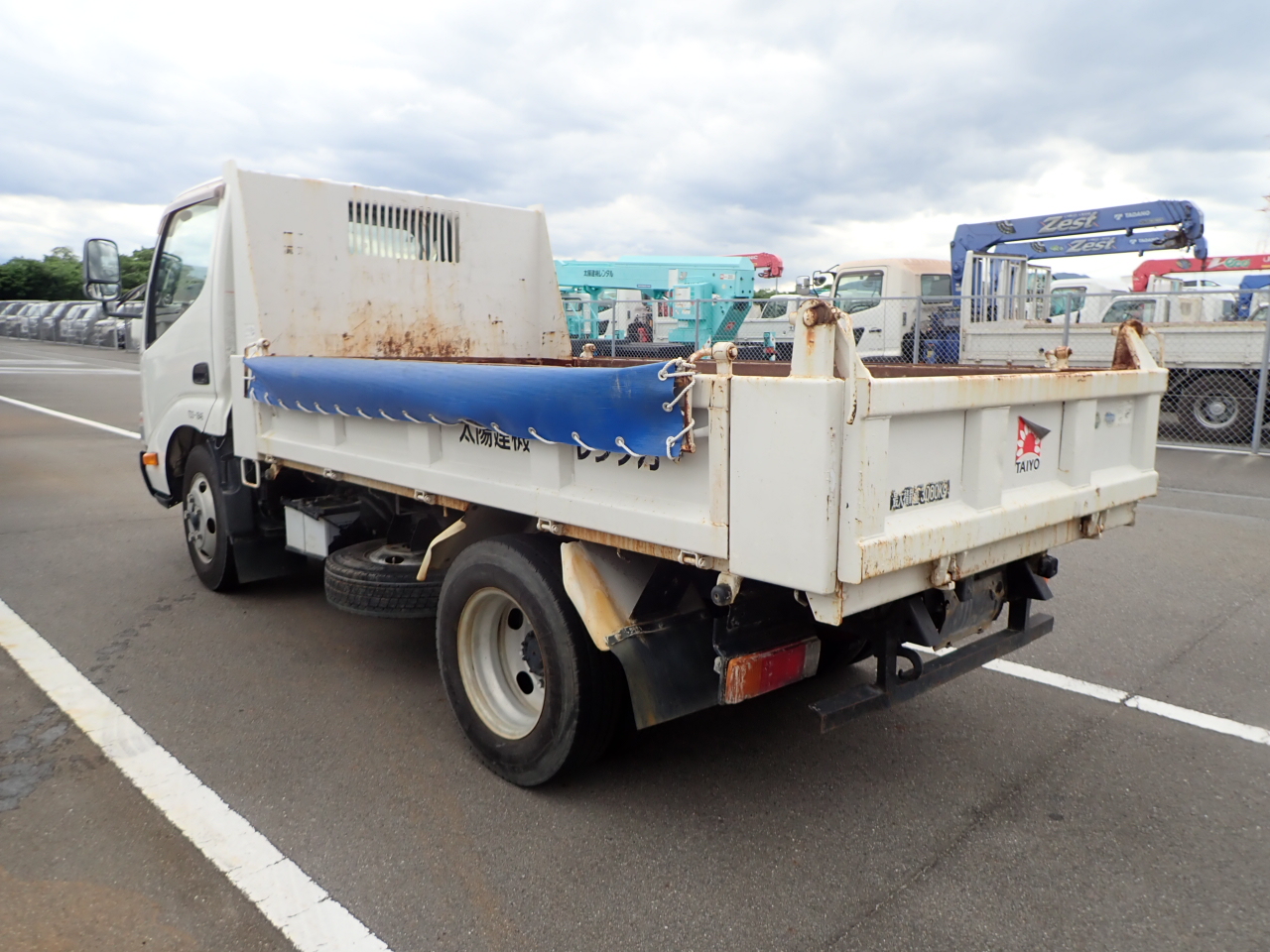 HINO Dutro