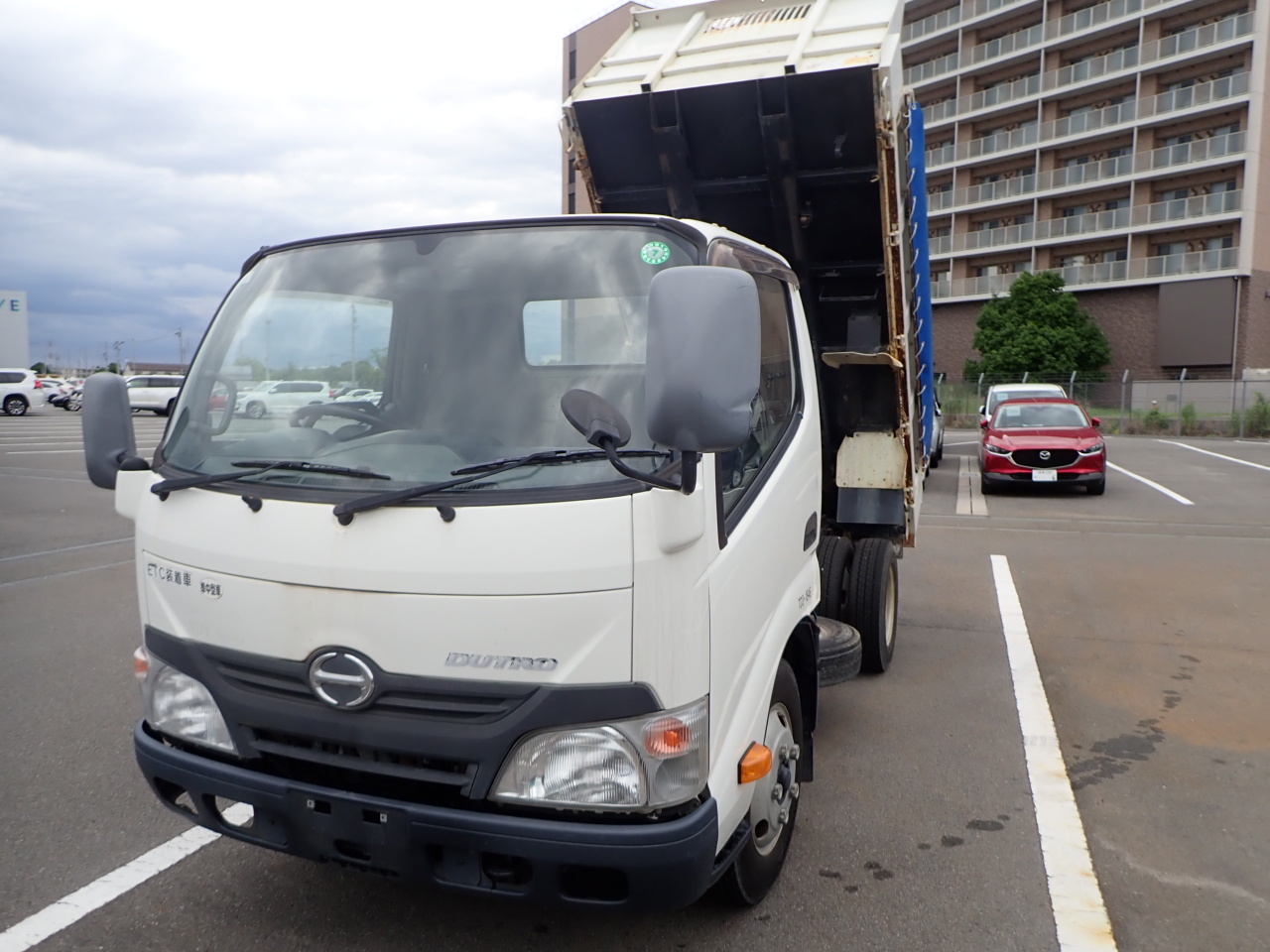 HINO Dutro