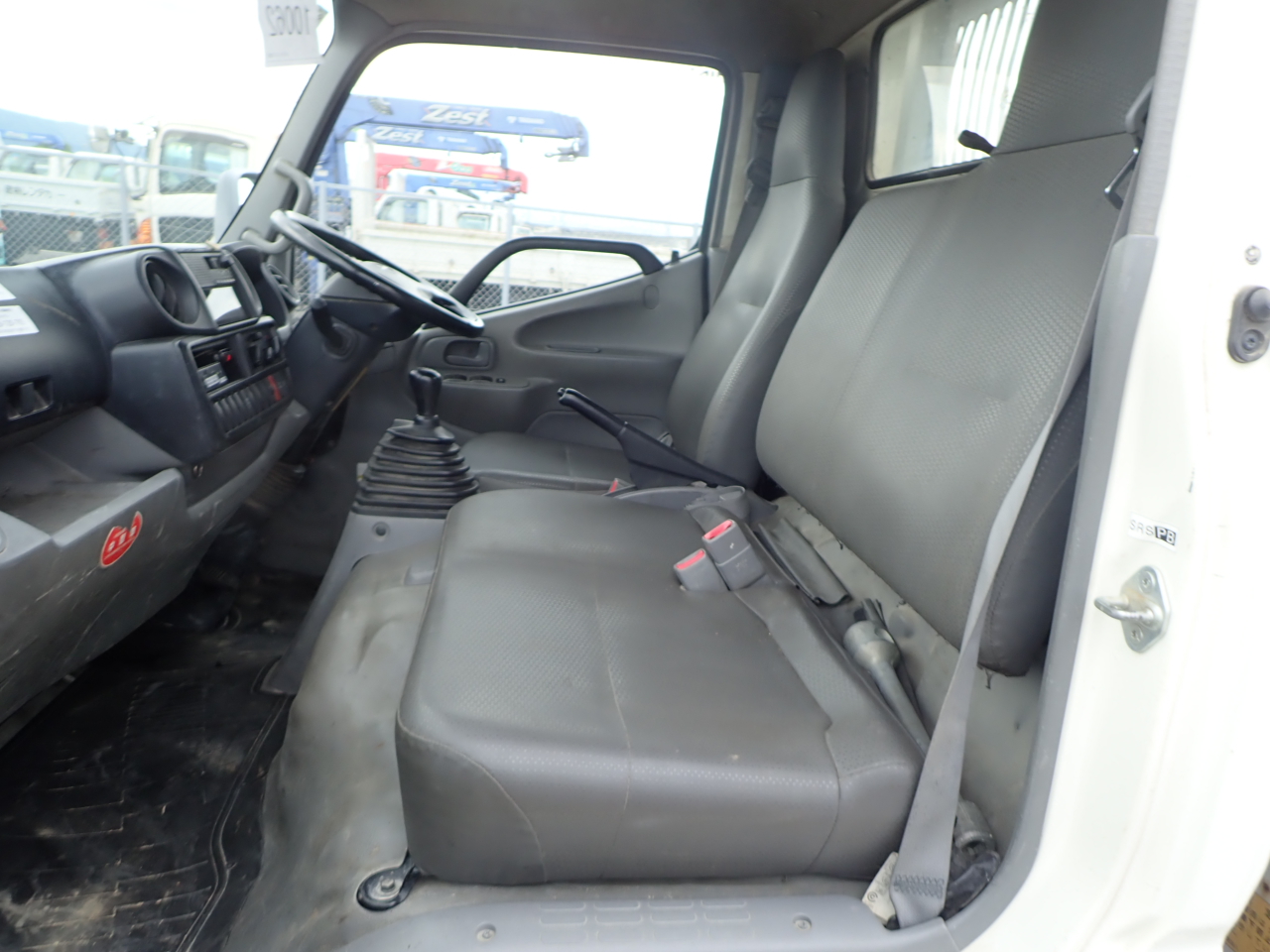 HINO Dutro