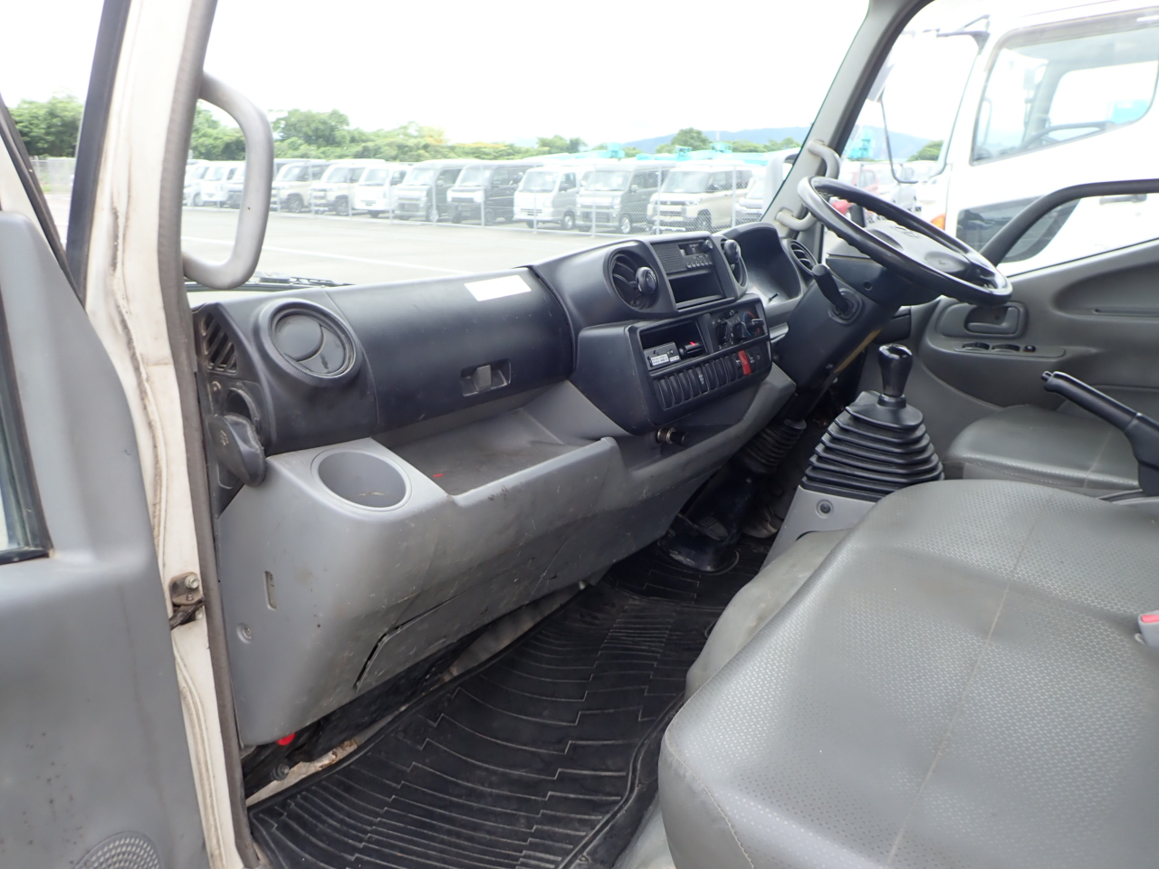 HINO Dutro