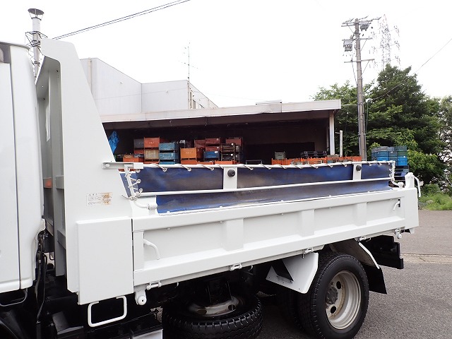 ISUZU Elf Truck