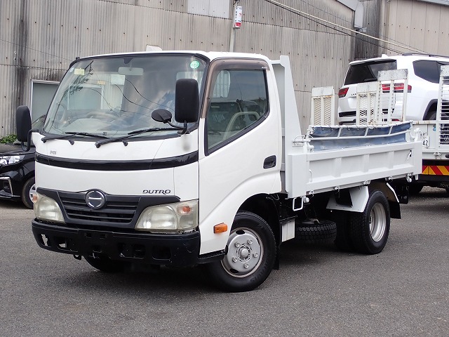HINO Dutro