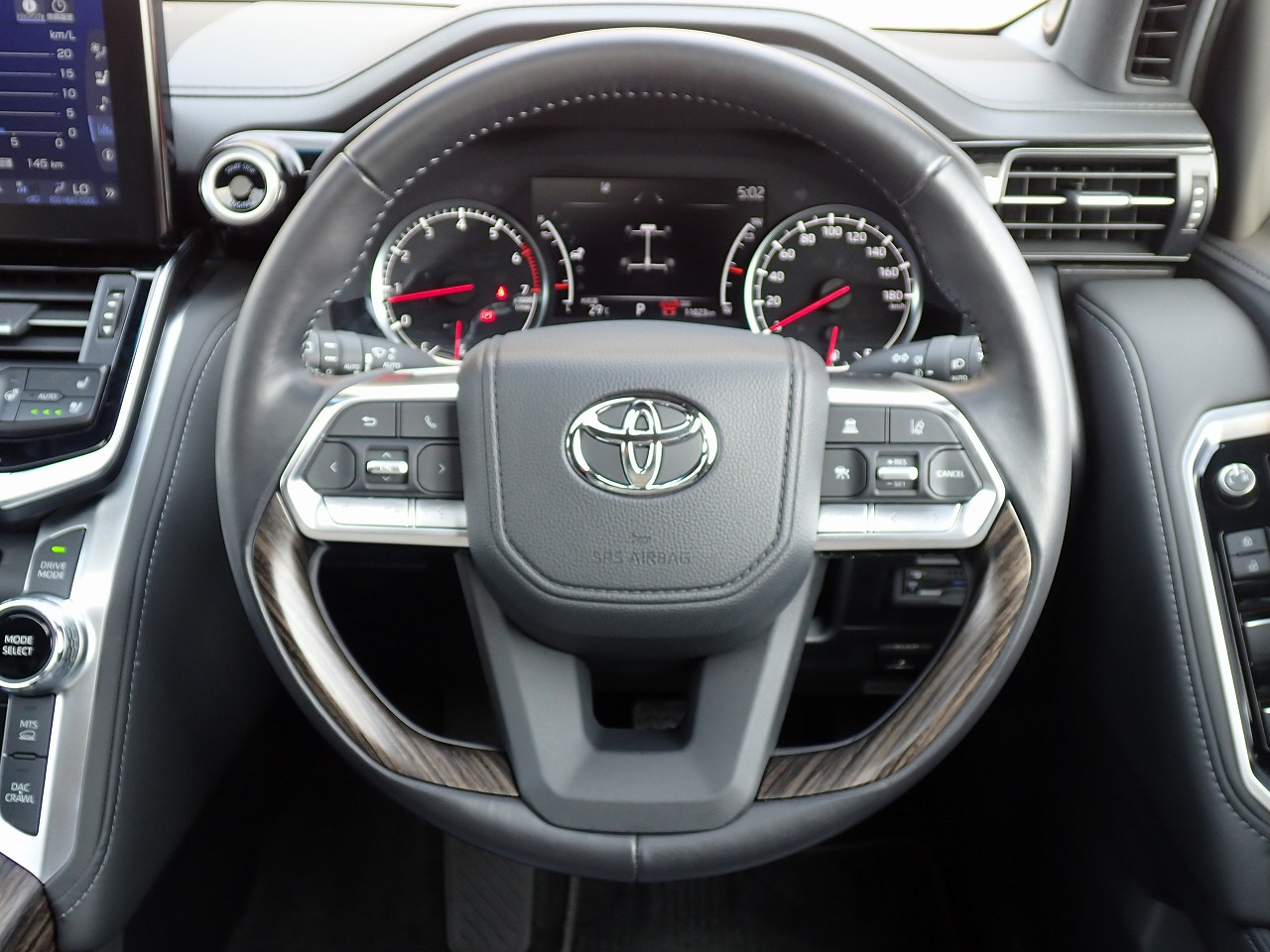 TOYOTA Land Cruiser