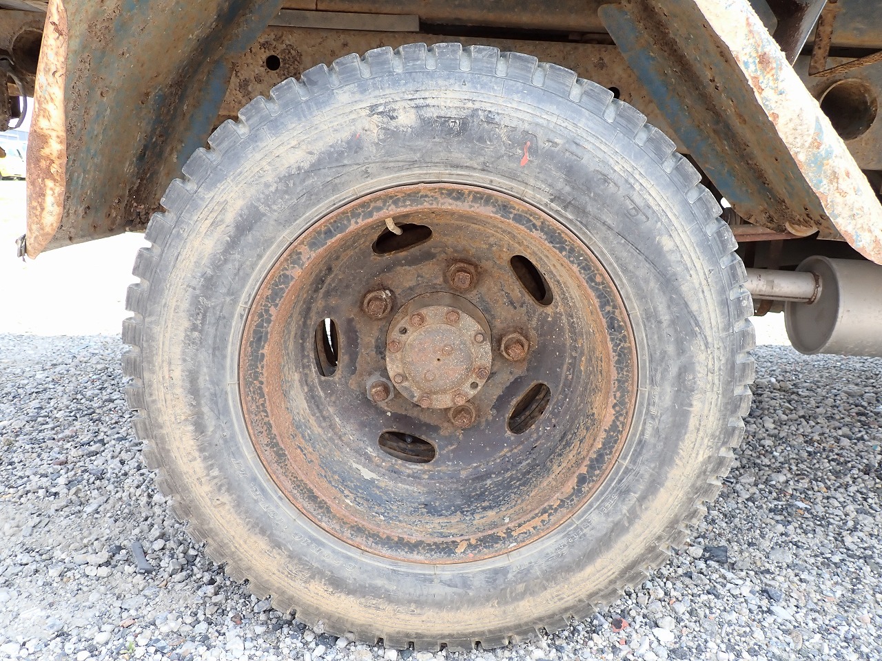 MITSUBISHI Canter