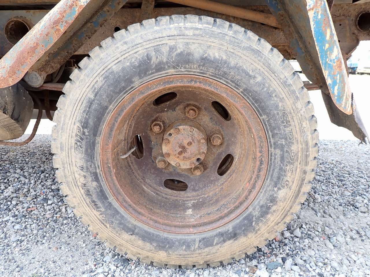 MITSUBISHI Canter