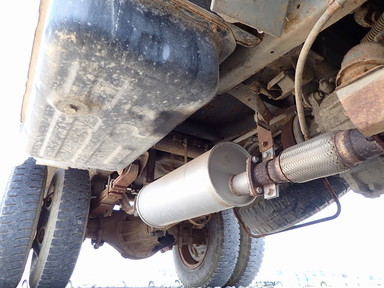 MITSUBISHI Canter