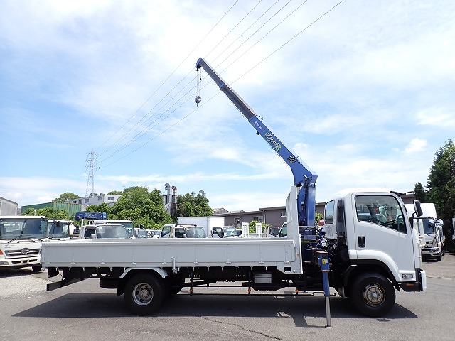 ISUZU Forward