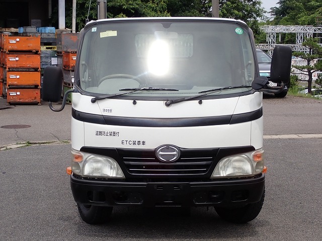 HINO Dutro