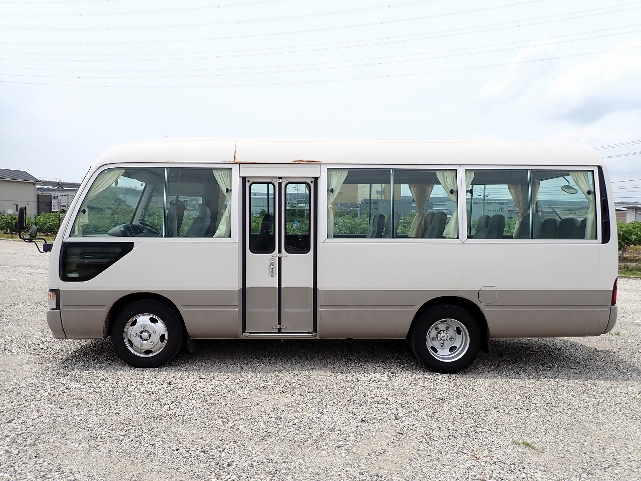 TOYOTA Coaster