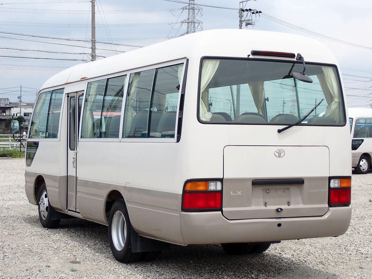 TOYOTA Coaster
