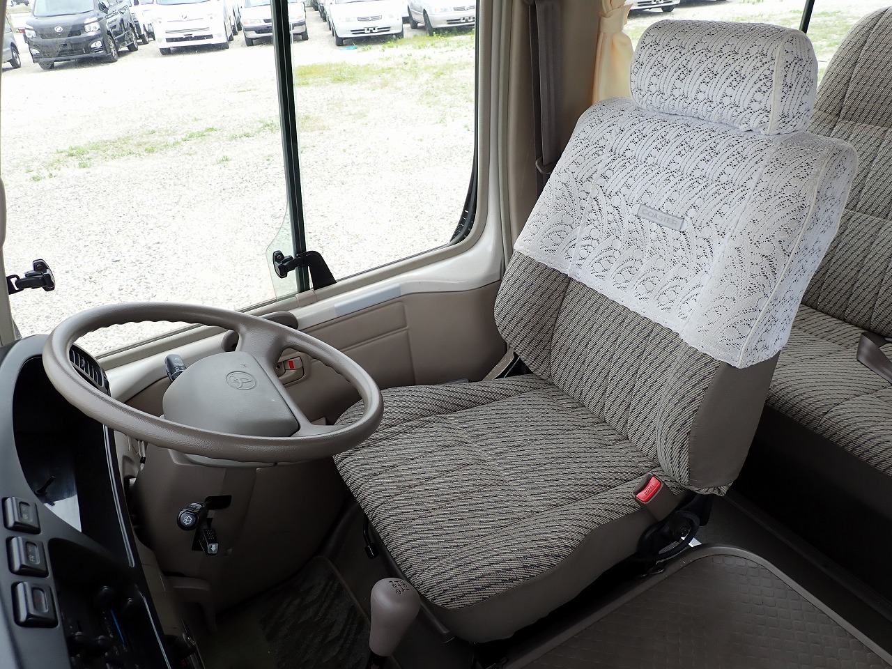 TOYOTA Coaster