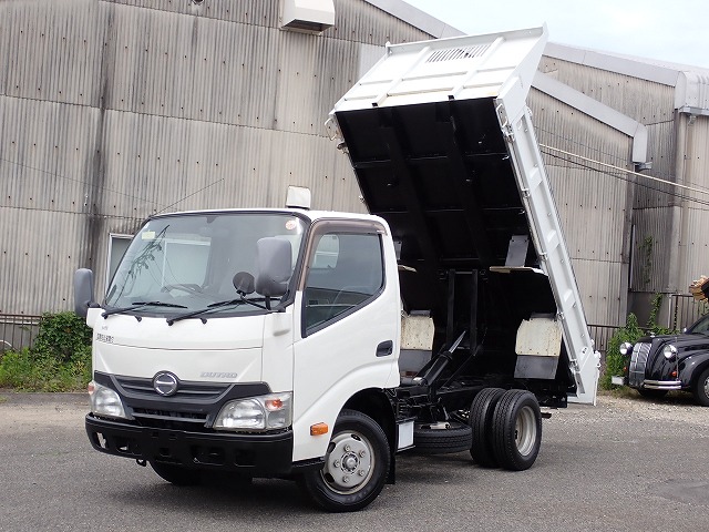 HINO Dutro
