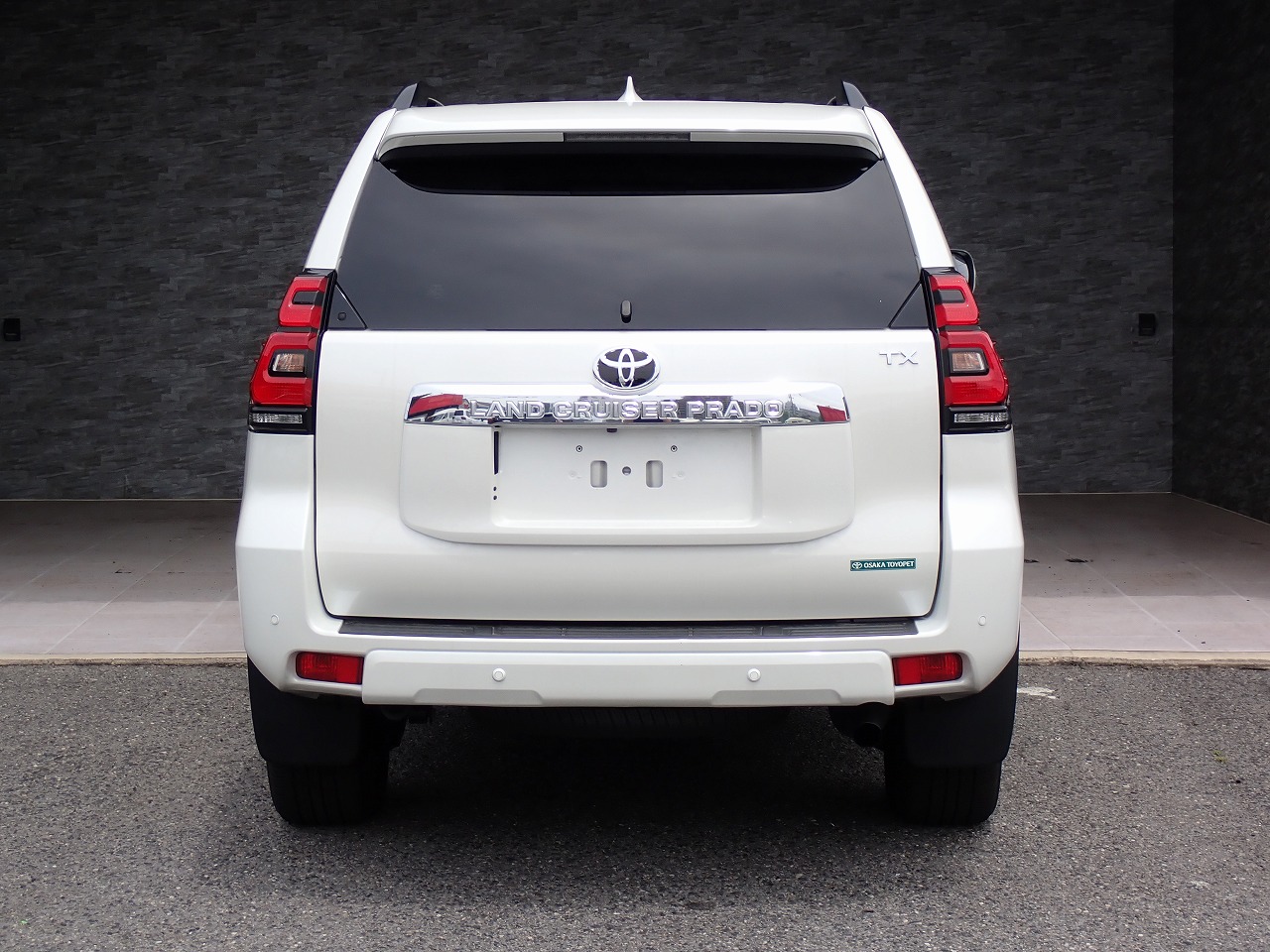 TOYOTA Land Cruiser Prado
