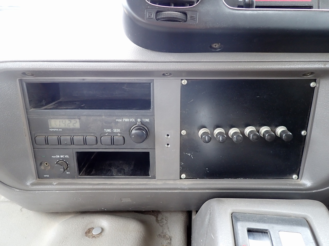 TOYOTA Coaster