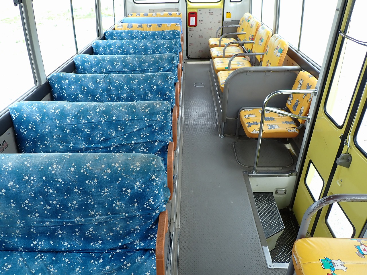 TOYOTA Coaster