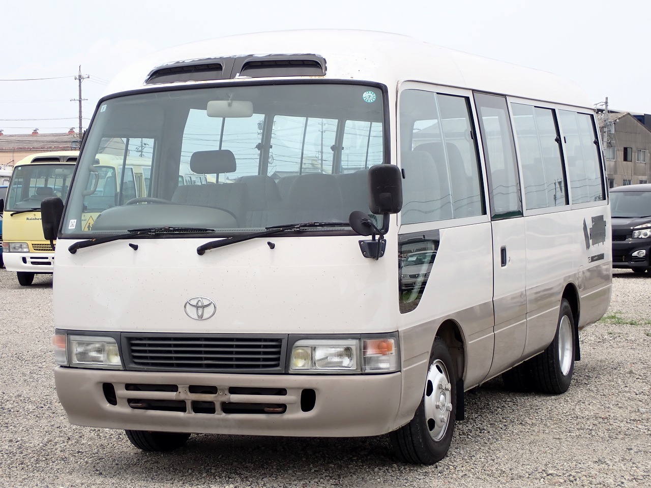 TOYOTA Coaster
