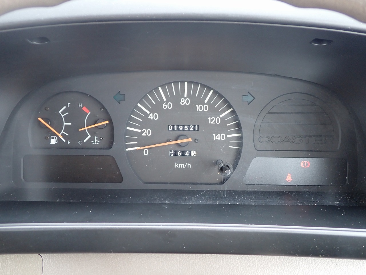 TOYOTA Coaster