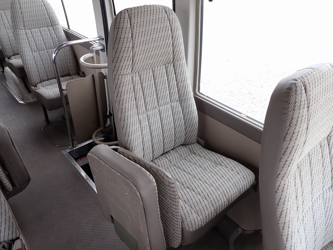 TOYOTA Coaster