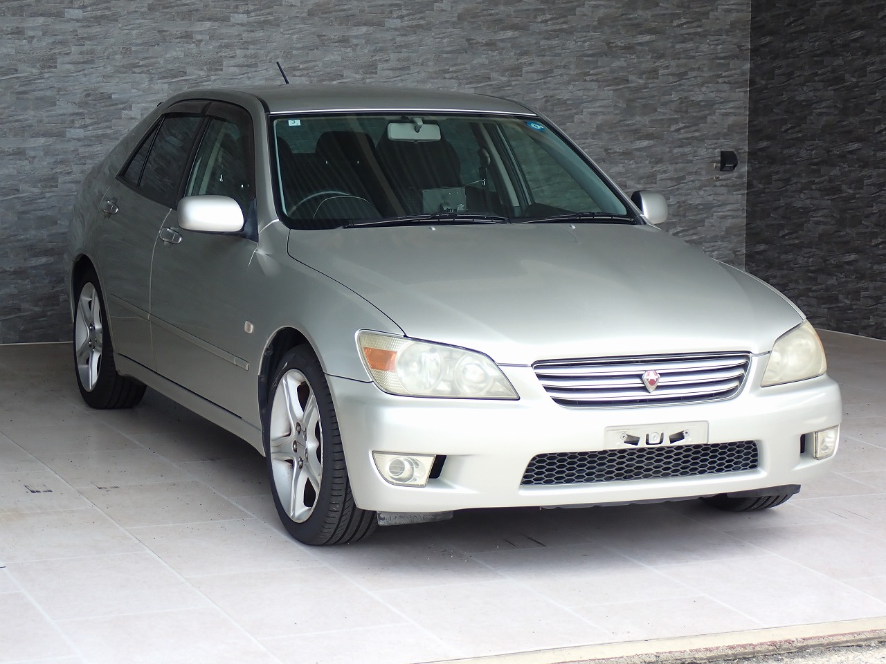 TOYOTA Altezza
