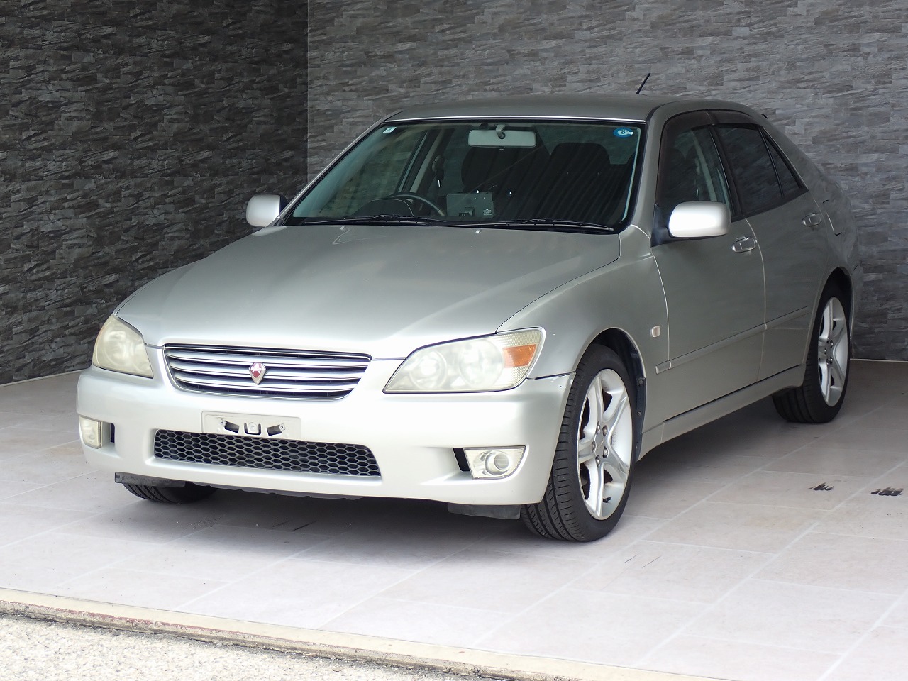 TOYOTA Altezza