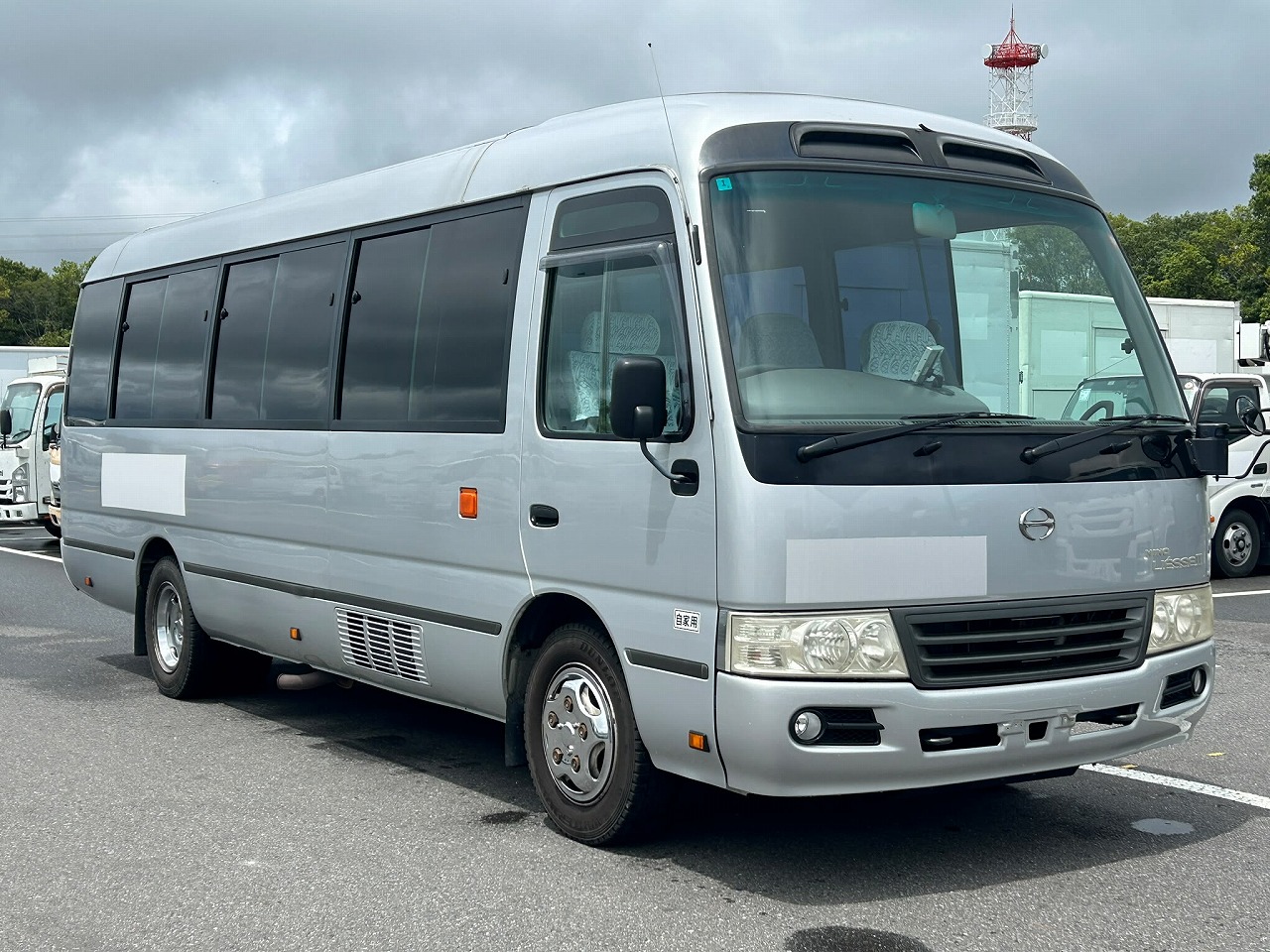 HINO LIESSE II