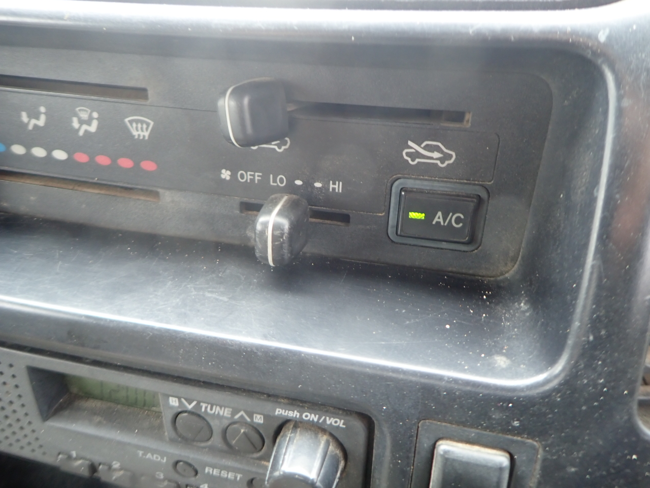 HINO Dutro
