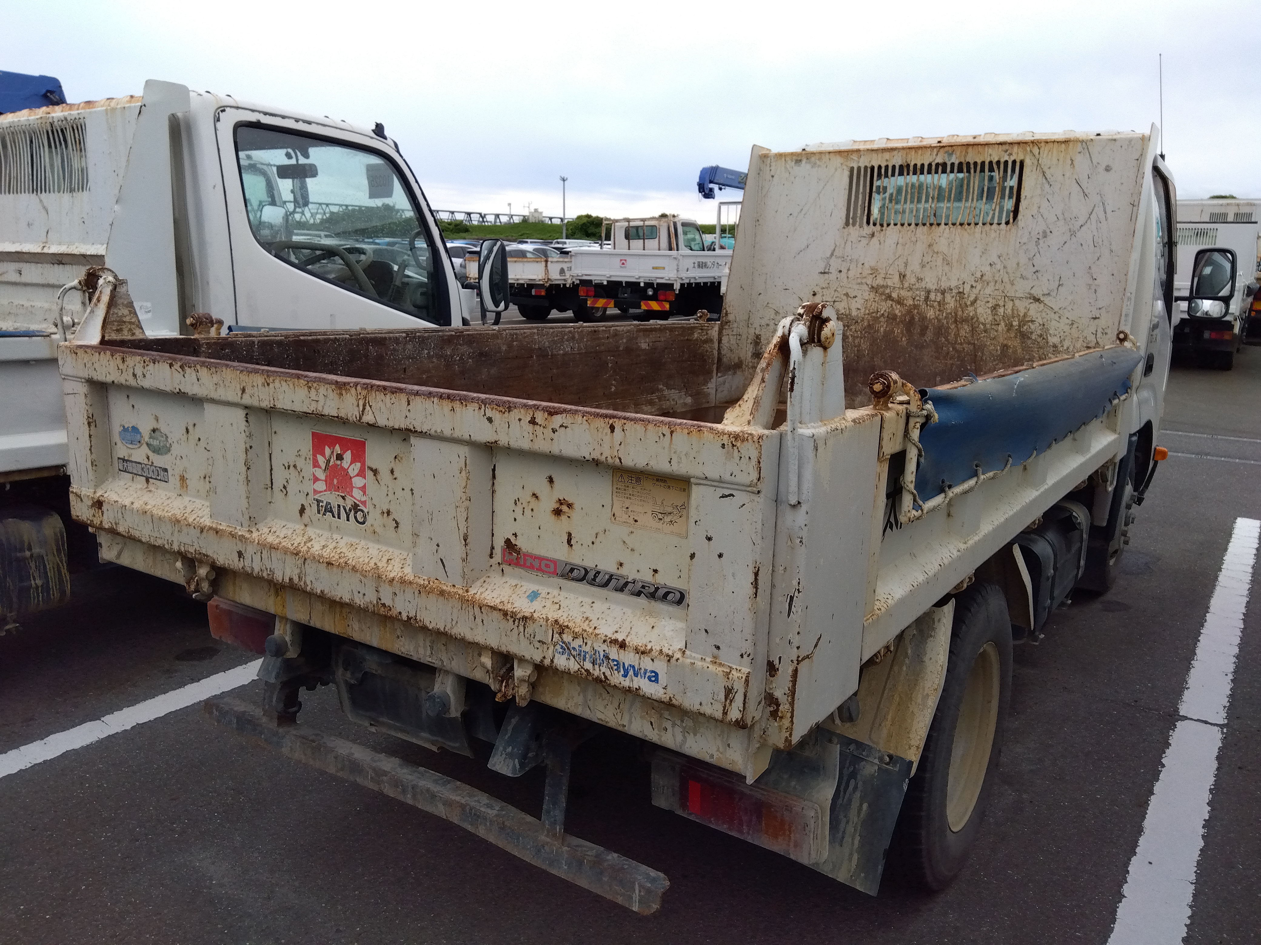 HINO Dutro