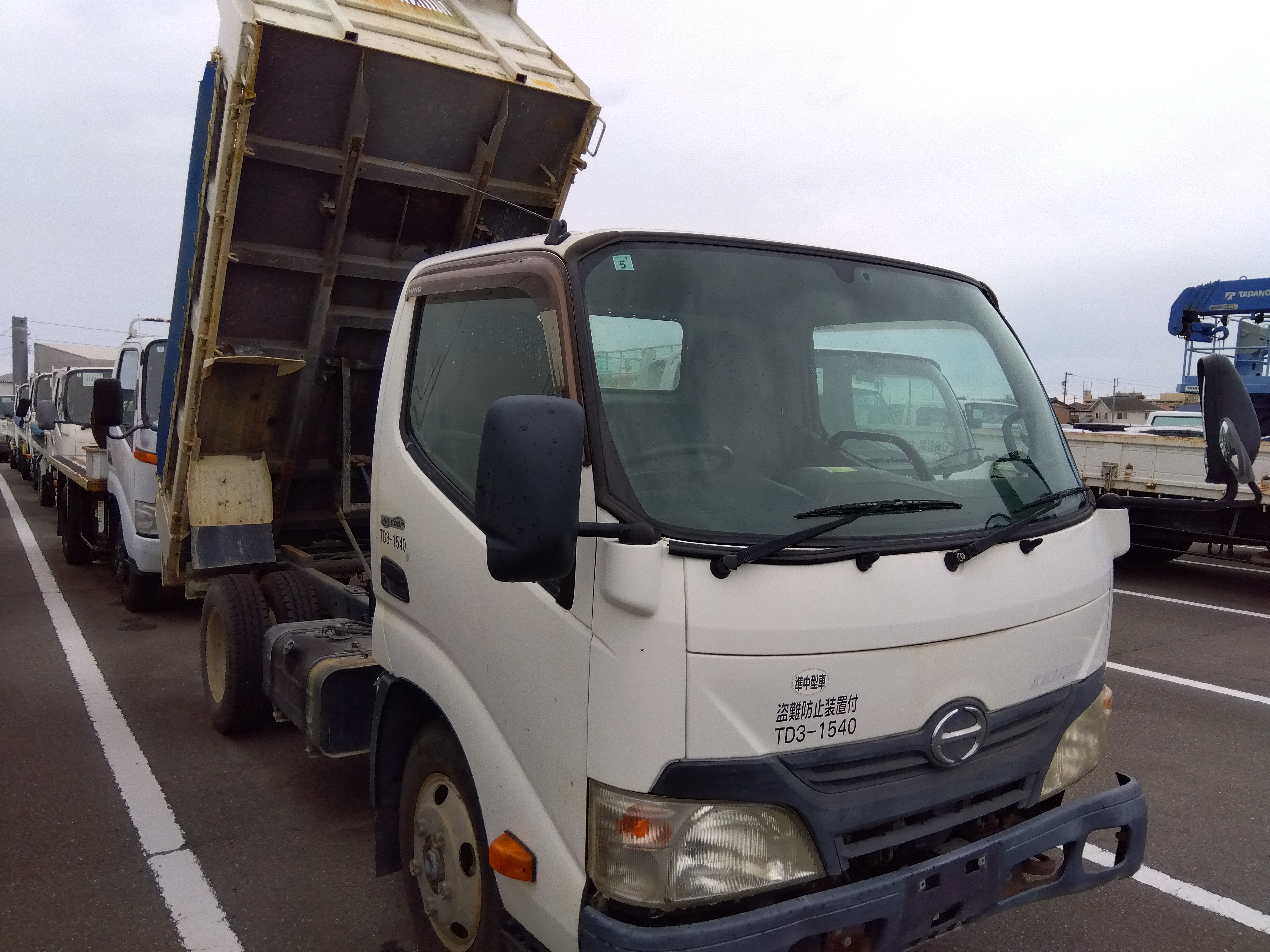 HINO Dutro