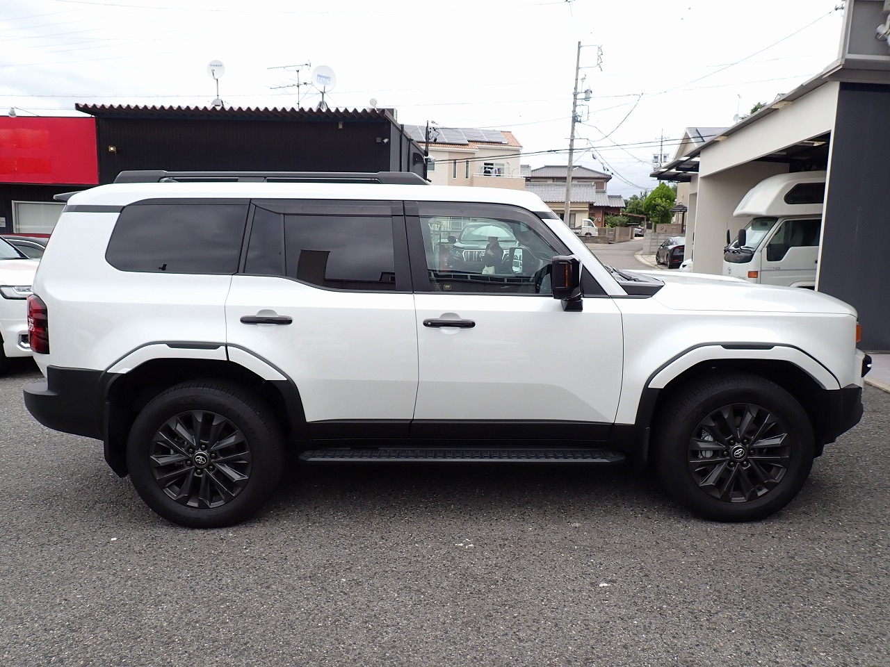 TOYOTA Land Cruiser 250