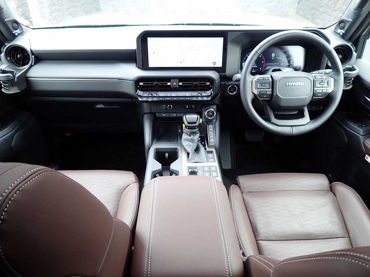TOYOTA Land Cruiser 250