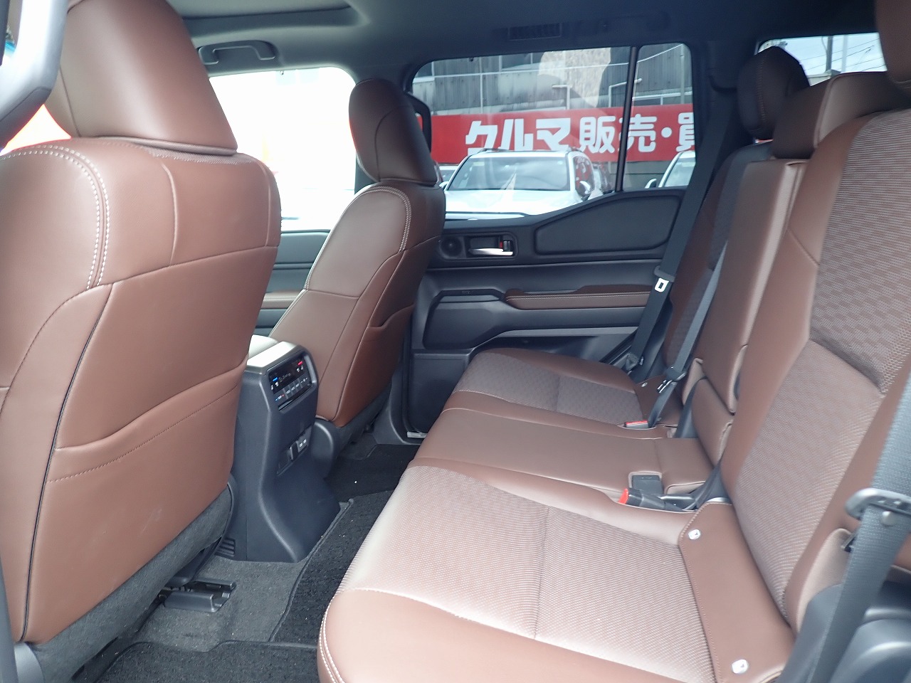 TOYOTA Land Cruiser 250