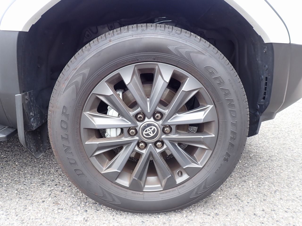 TOYOTA Land Cruiser 250