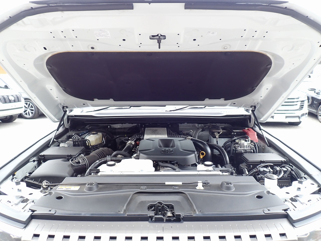 TOYOTA Land Cruiser 250