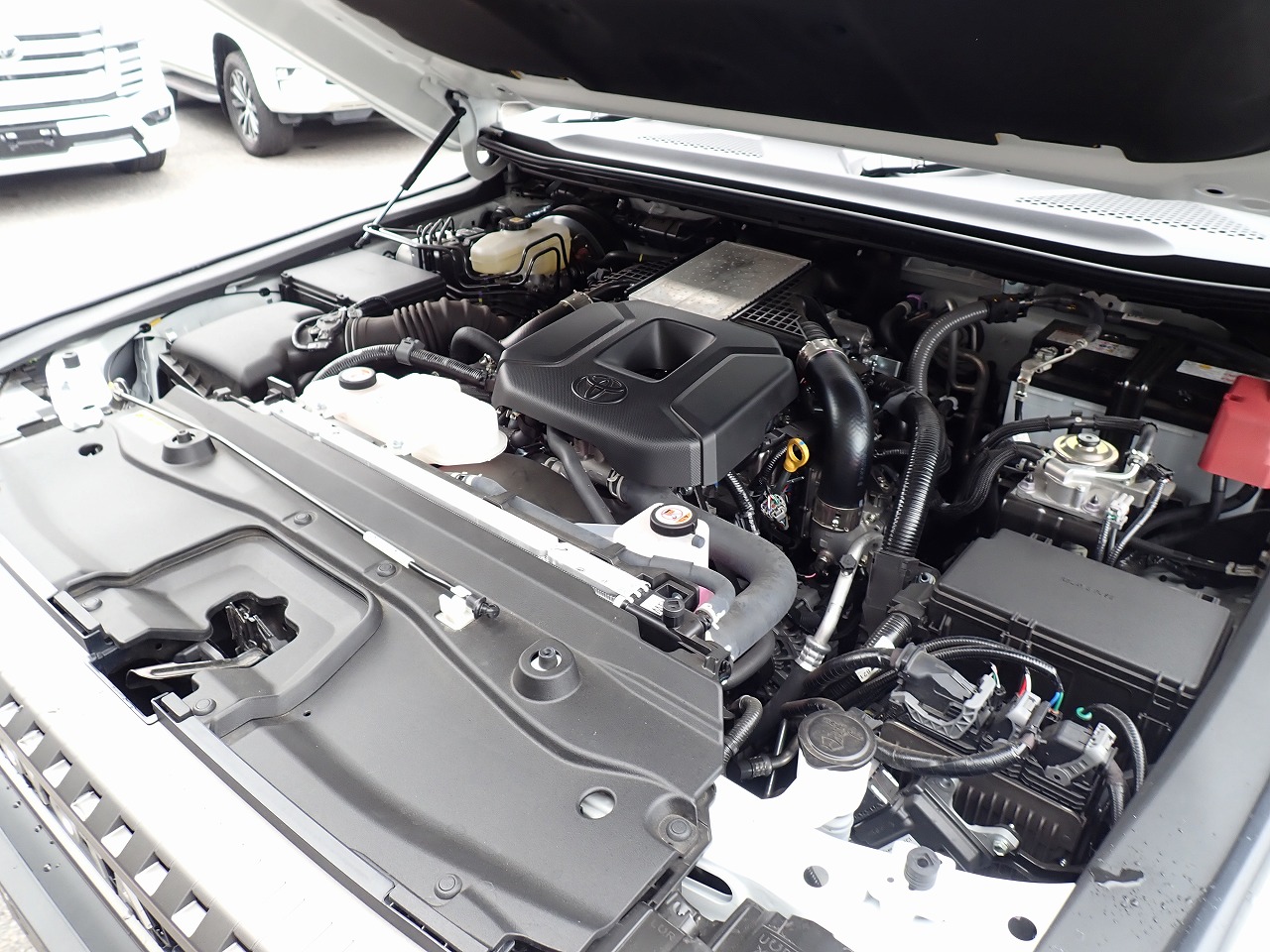 TOYOTA Land Cruiser 250