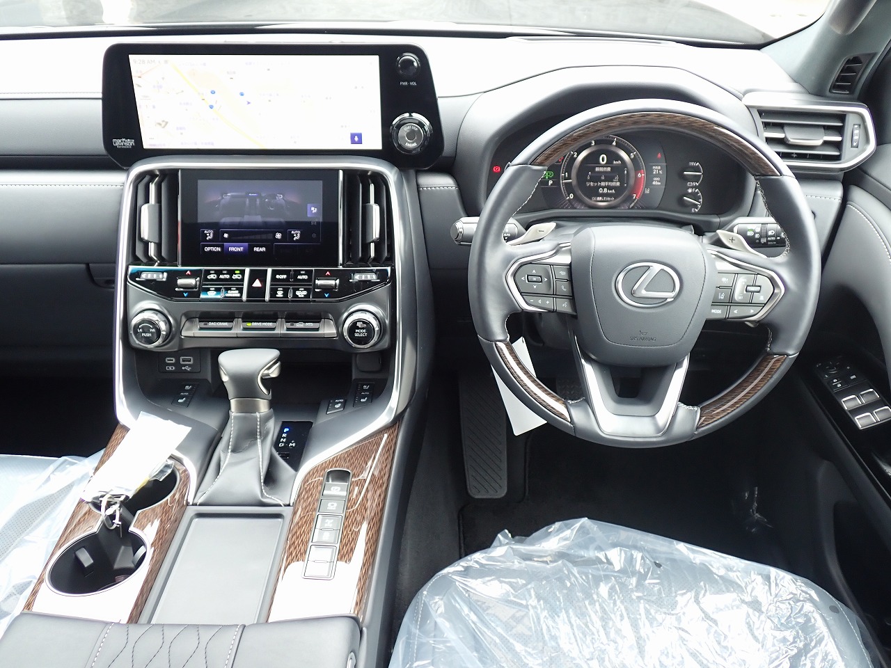 LEXUS LX