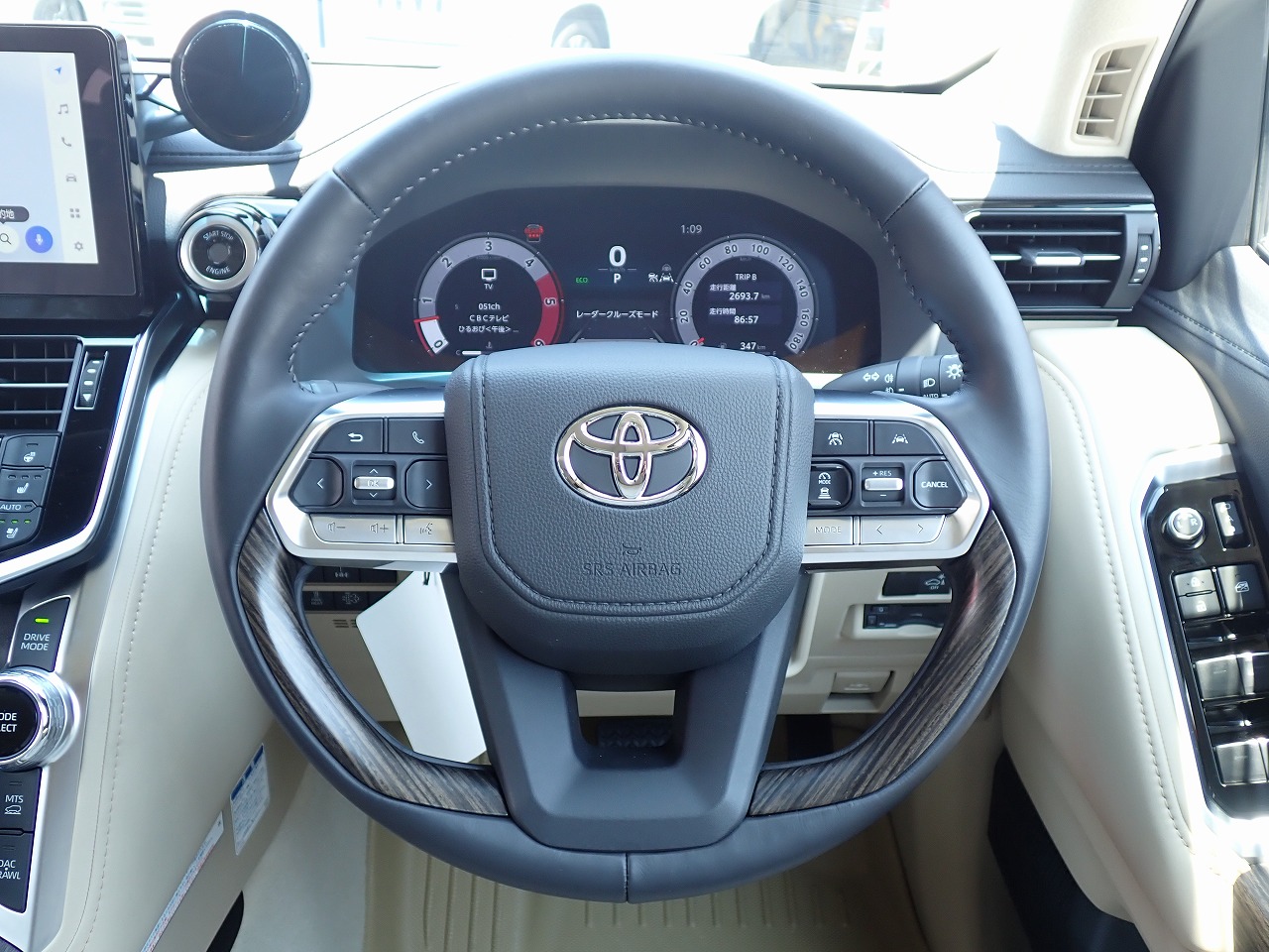 TOYOTA Land Cruiser