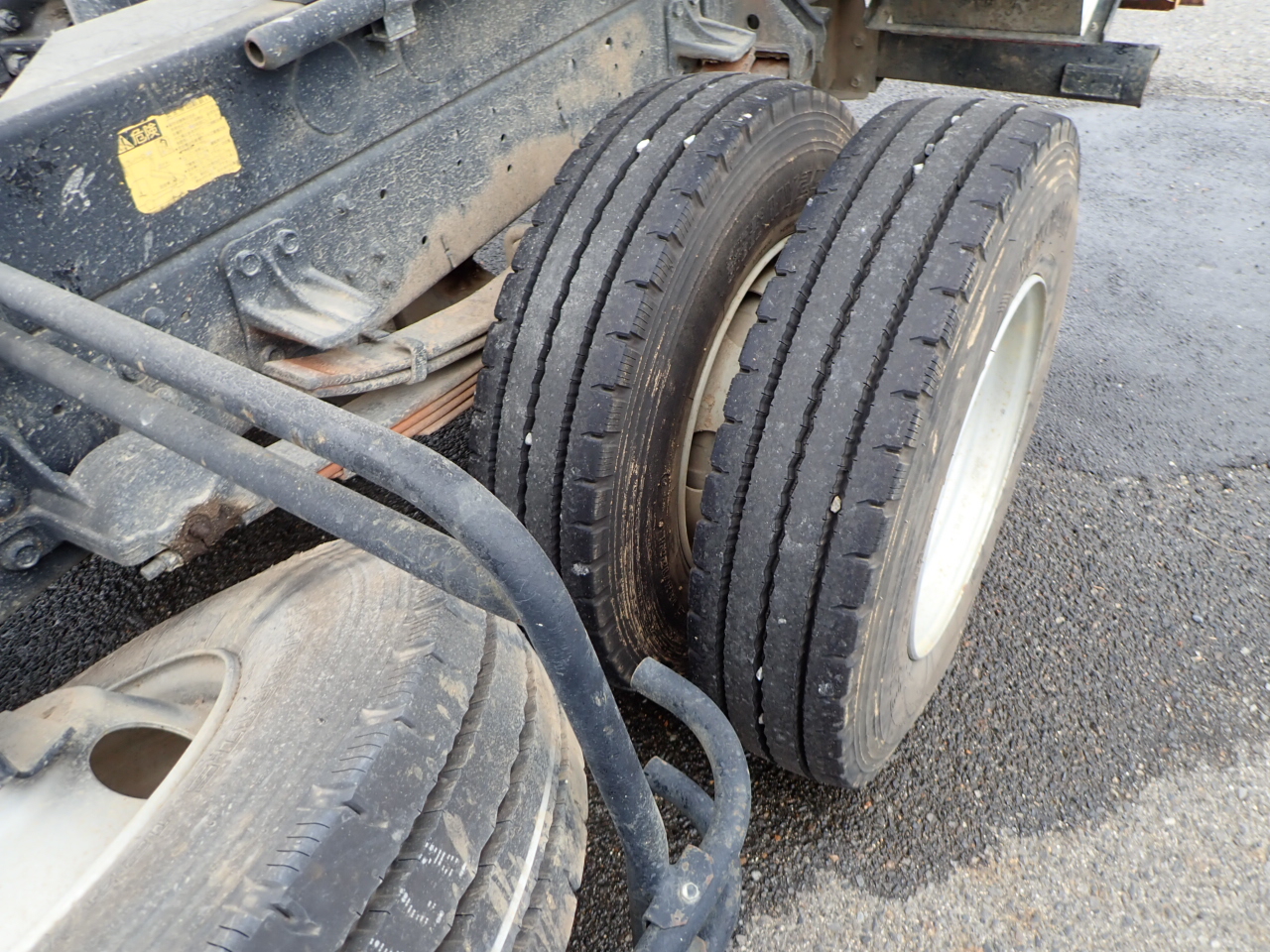 ISUZU Forward